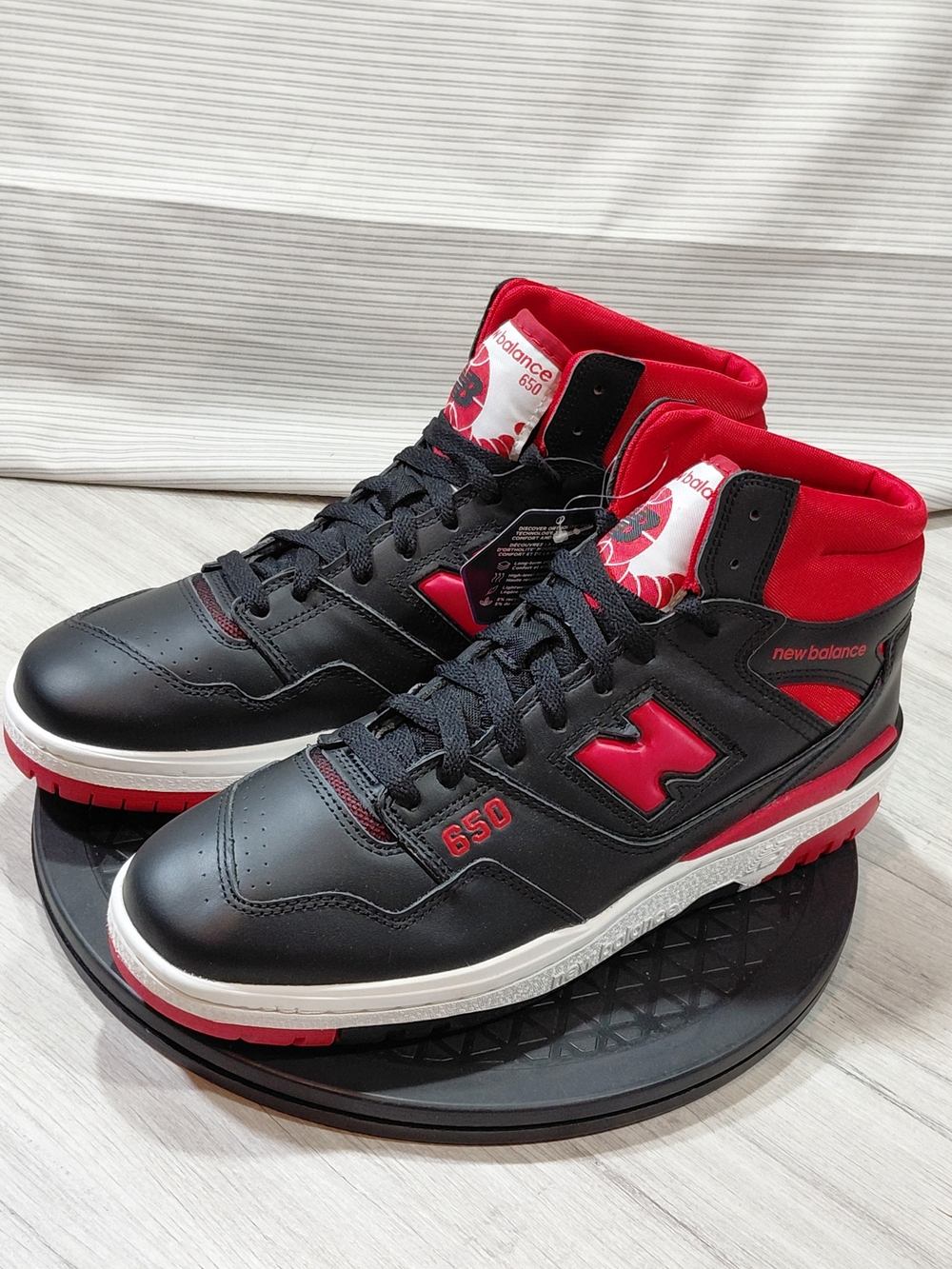 (New) New Balance 650R Men's Mid-Top Sneakers - Black/Red/White SIZE 10.5